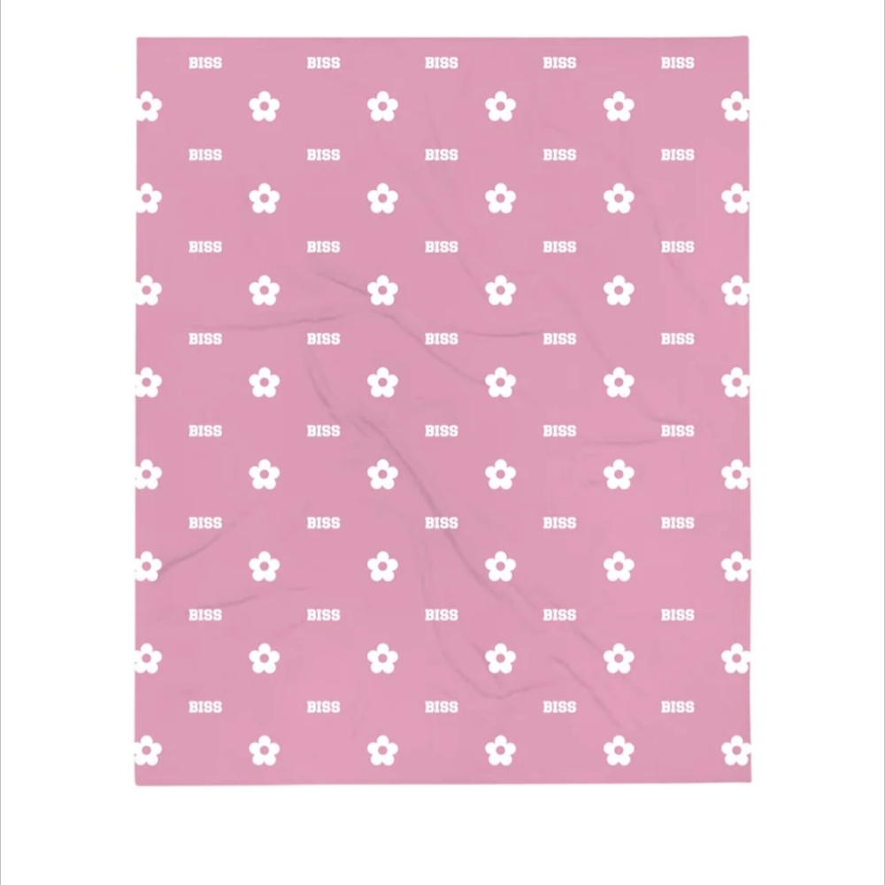 Stephanie Soo NEW Biss Pink Blanket Fanjoy